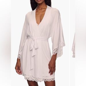 Eberjey Ivory Lace Trim Kimono Modal Robe size Large